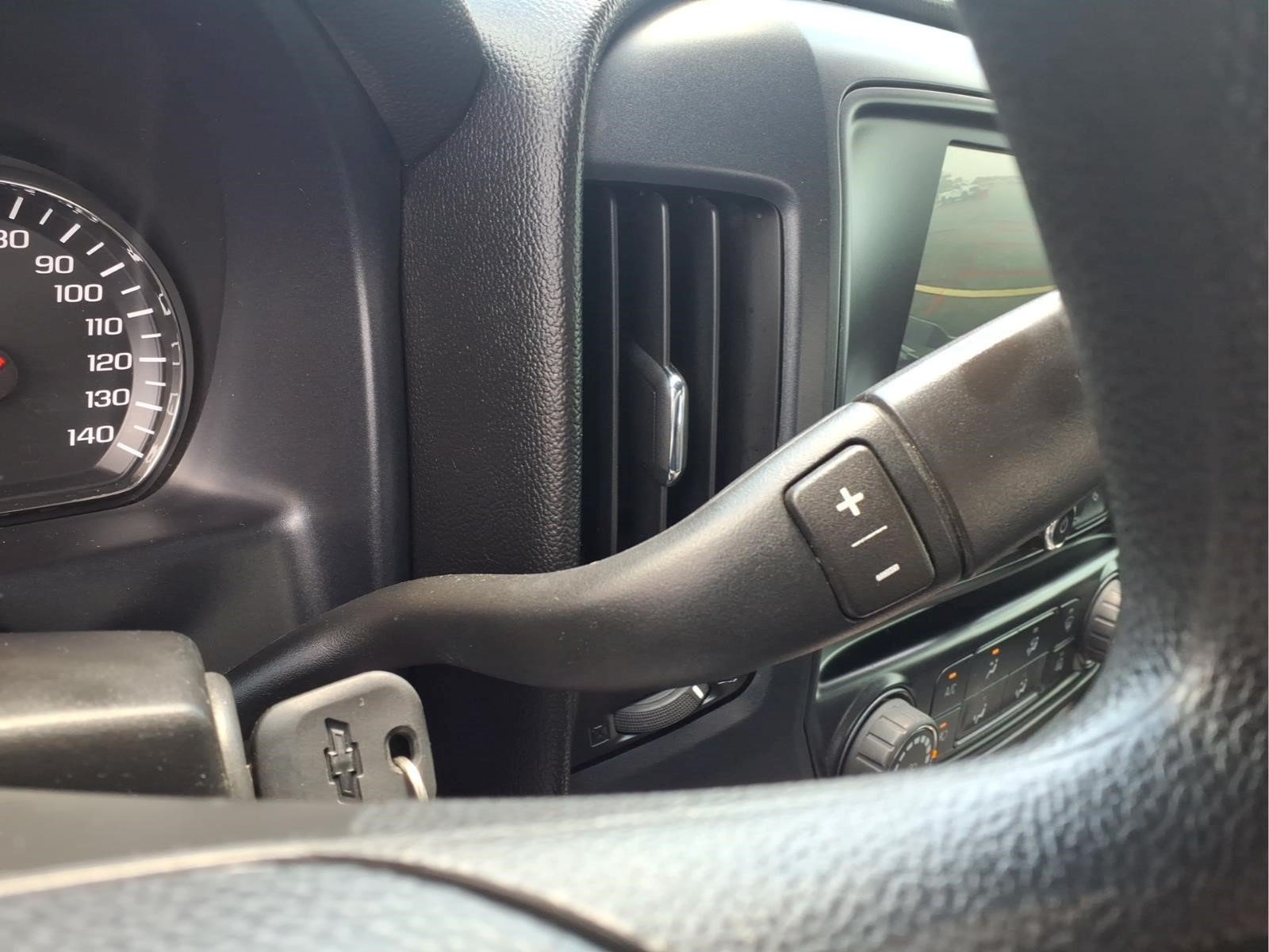 Used 2017 Chevrolet Silverado 1500 Custom w/ Trailering Package RWD image 21