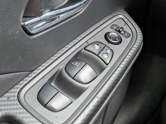 Used 2023 Nissan Versa SV FWD image 21
