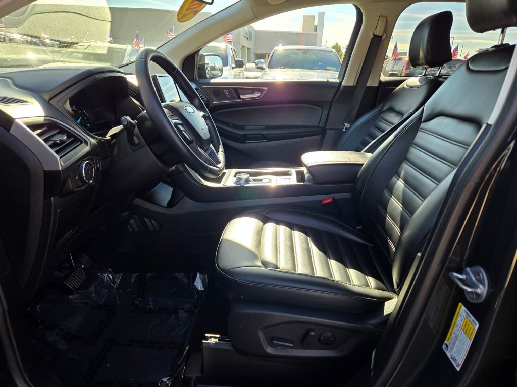Used 2022 Ford Edge SEL w/ Convenience Package image 21