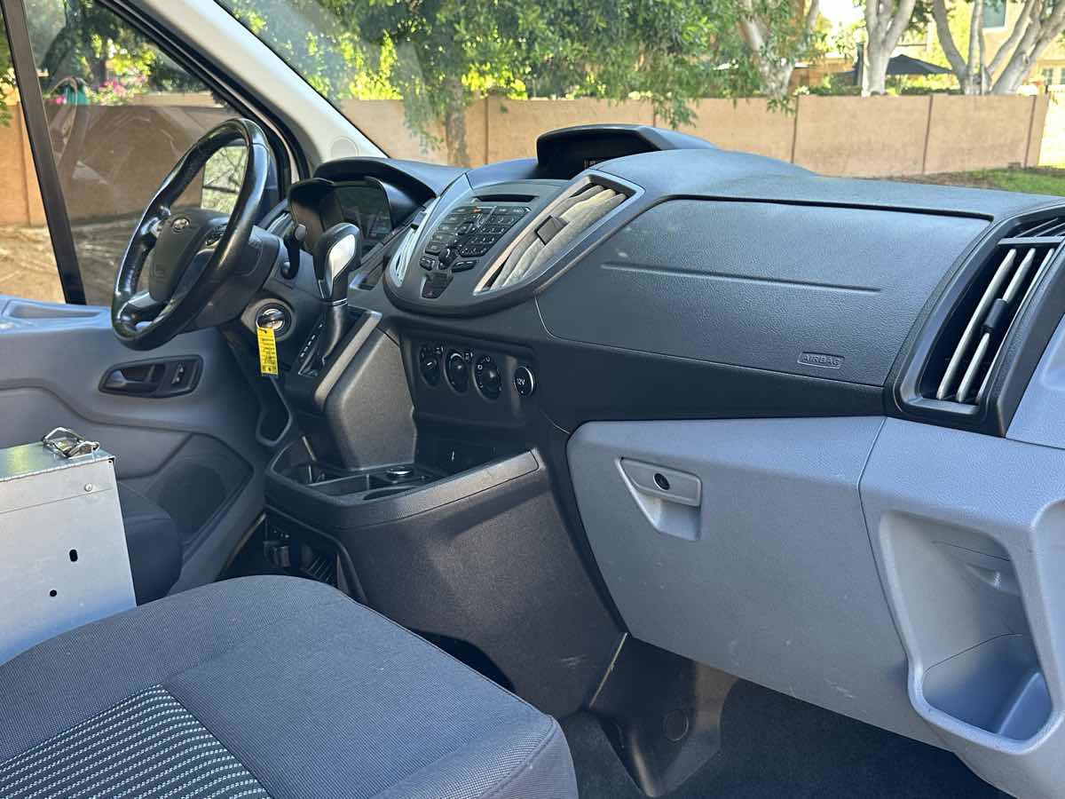 Used 2019 Ford Transit 250 130 Low Roof RWD image 26