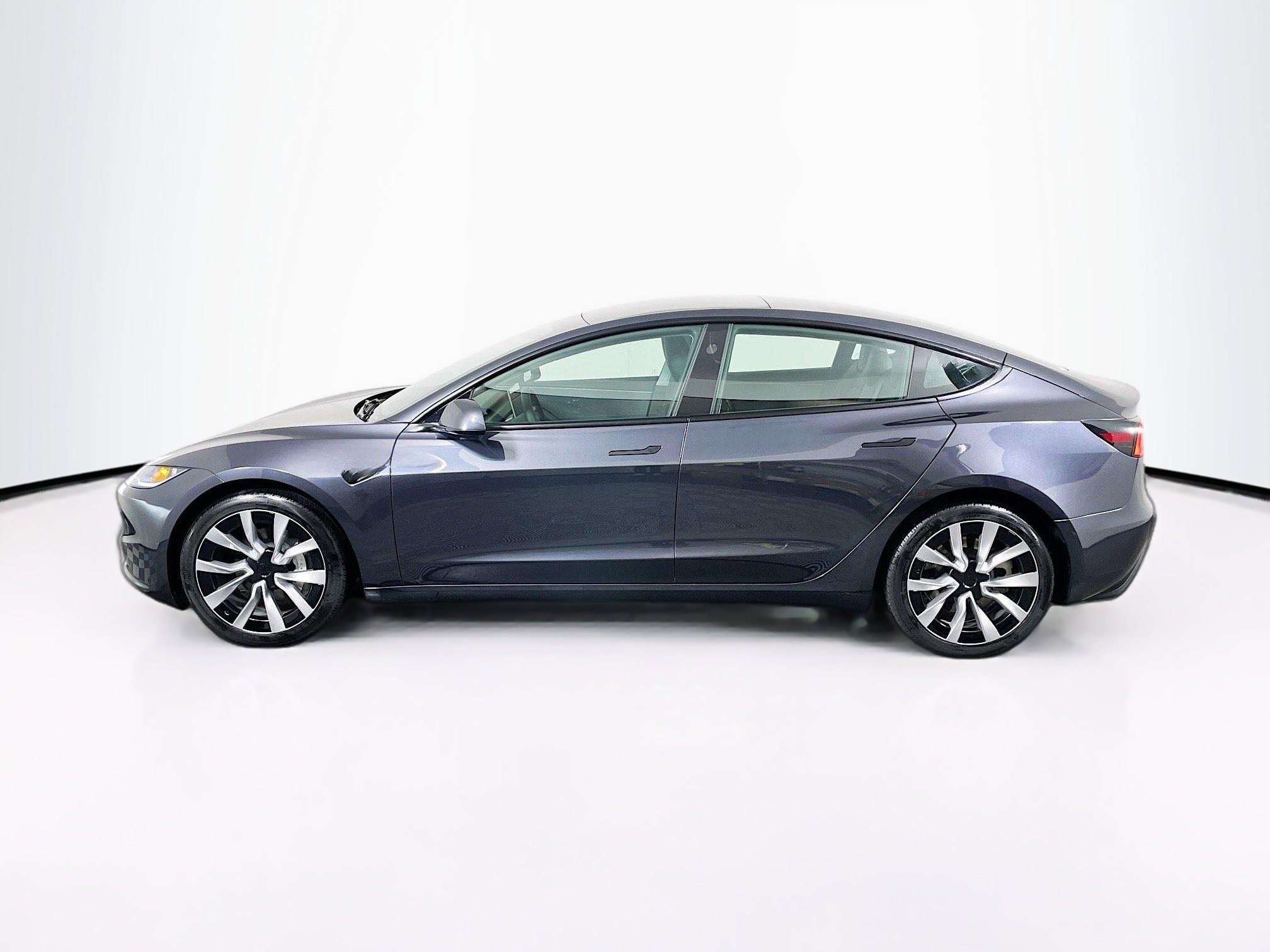 Used 2024 Tesla Model 3 RWD image 4