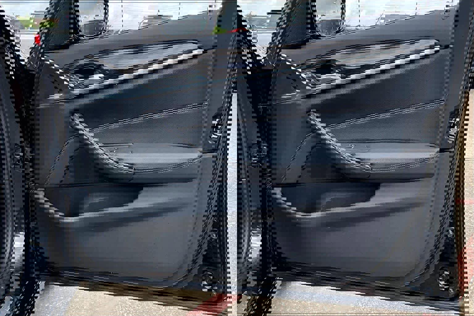 Used 2019 BMW 530i w/ Convenience Package image 22