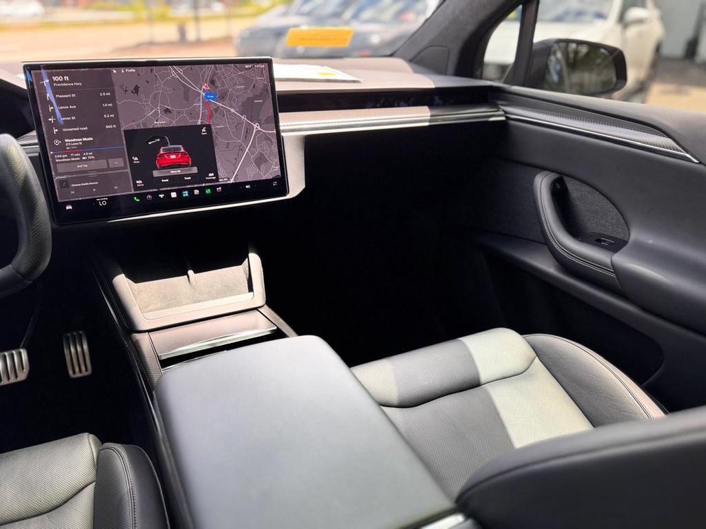 Used 2022 Tesla Model X Plaid AWD/4WD image 28