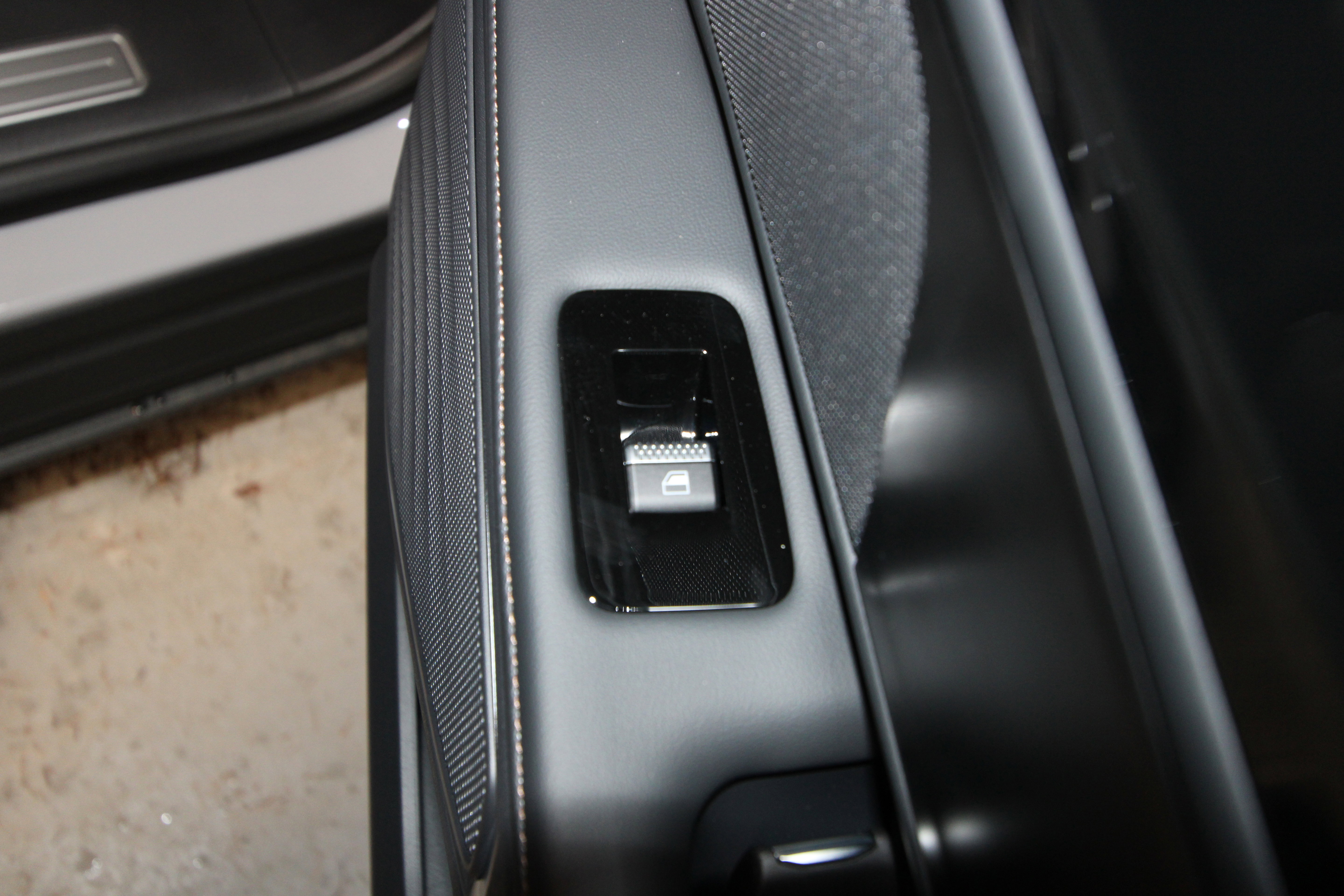 New 2026 Lincoln Nautilus Premier w/ Jet Appearance Package image 27