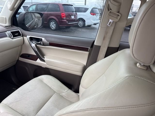 Used 2014 Lexus GX 460 Luxury AWD/4WD image 19