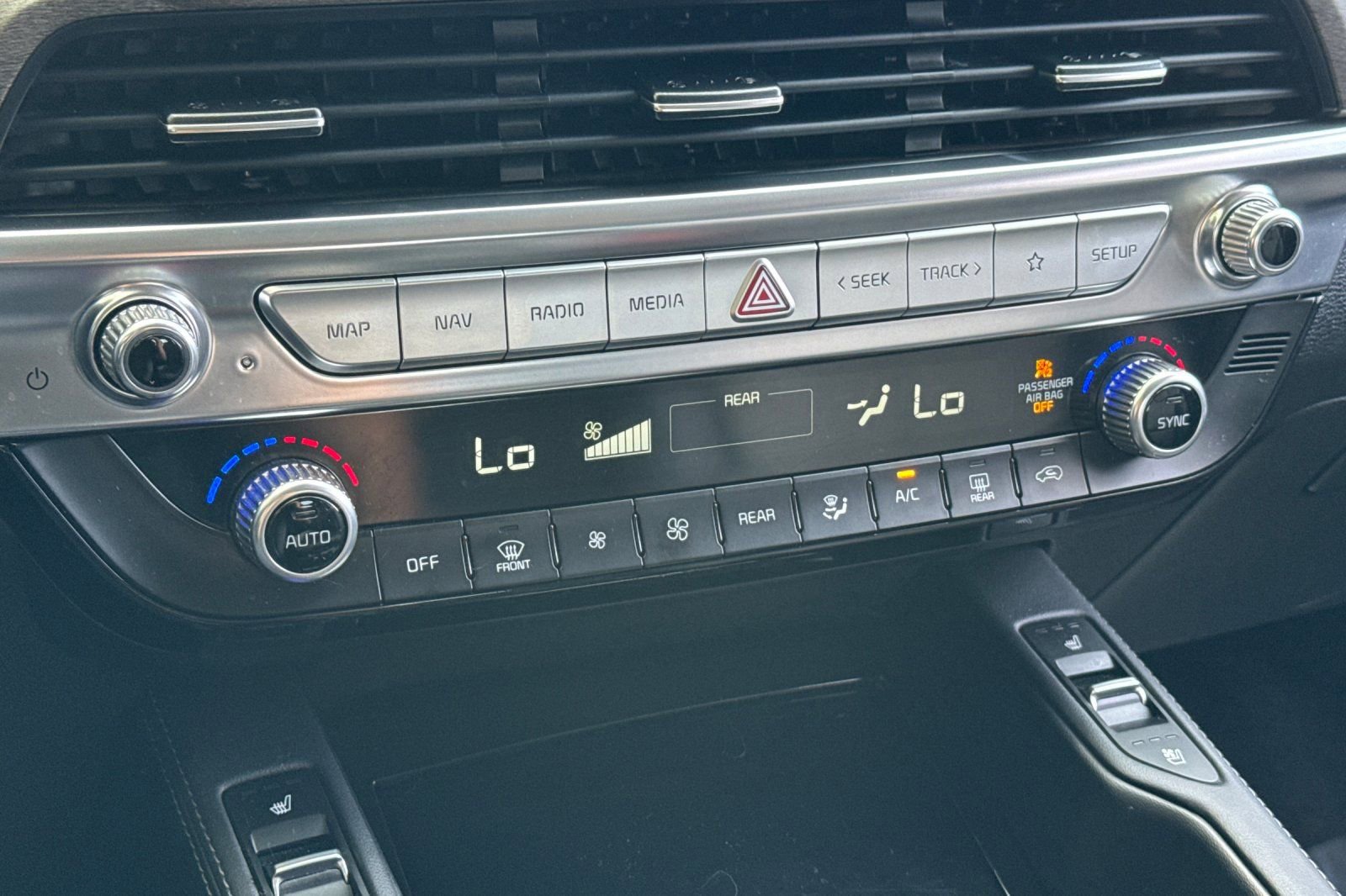 Used 2021 Kia Telluride EX w/ EX Premium Package image 20