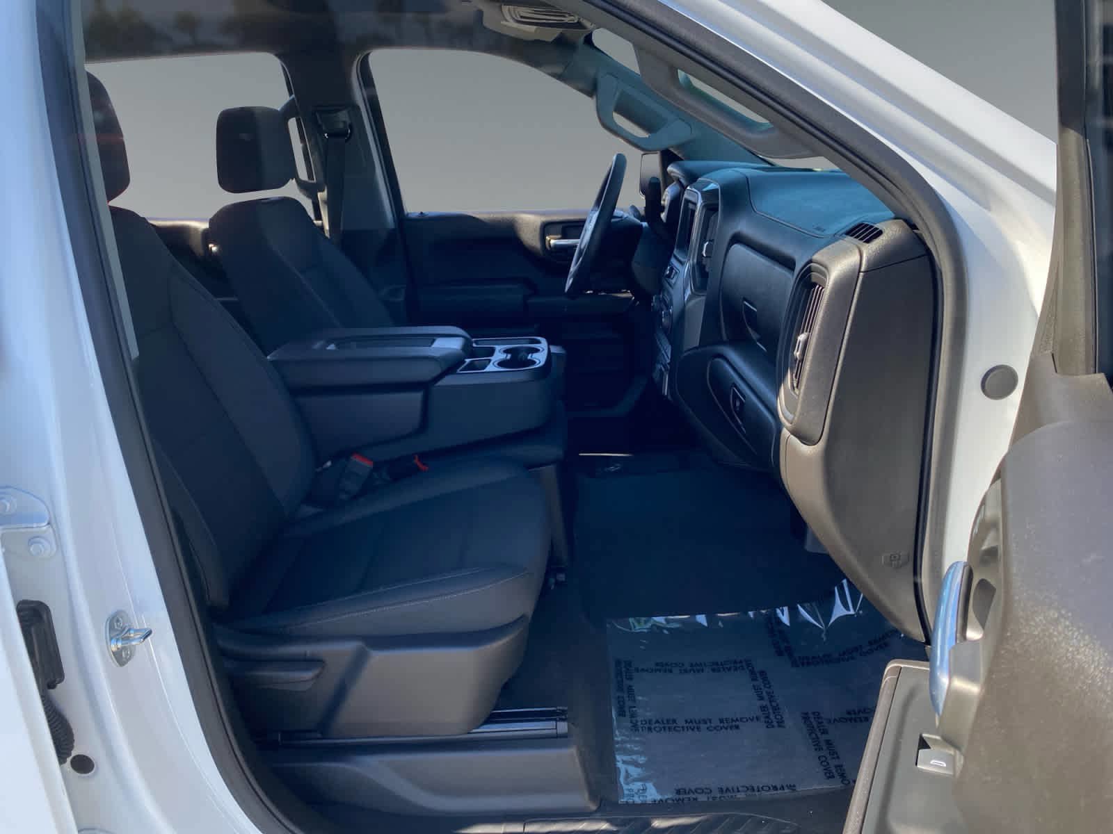 Used 2025 Chevrolet Silverado 1500 Custom image 15