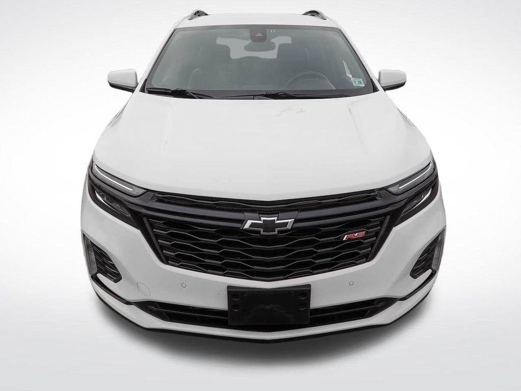 Used 2024 Chevrolet Equinox RS w/ LPO, Floor Liner Package FWD image 2