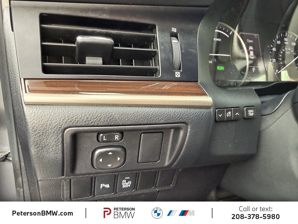 Used 2016 Lexus ES 300h image 19