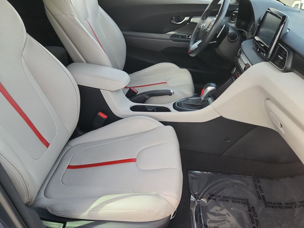 Used 2019 Hyundai Veloster Turbo Ultimate image 12