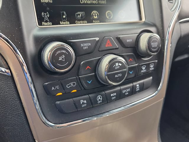 Used 2017 Jeep Grand Cherokee Limited w/ Luxury Group II AWD/4WD image 26