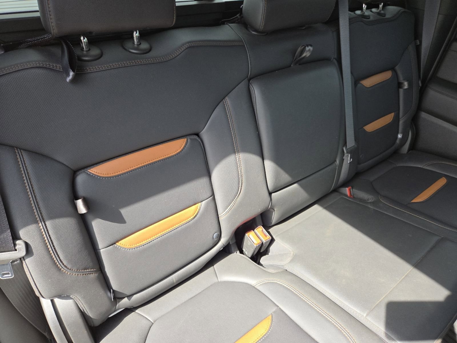 Used 2022 GMC Sierra 2500 AT4 w/ AT4 Preferred Package image 24