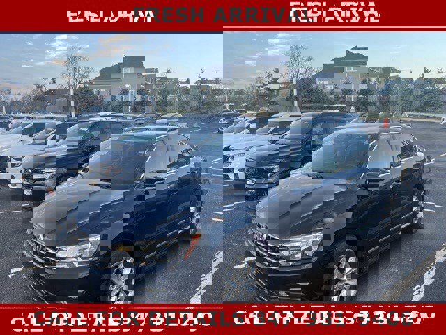 Used 2017 Volkswagen Passat 1.8T S image 1