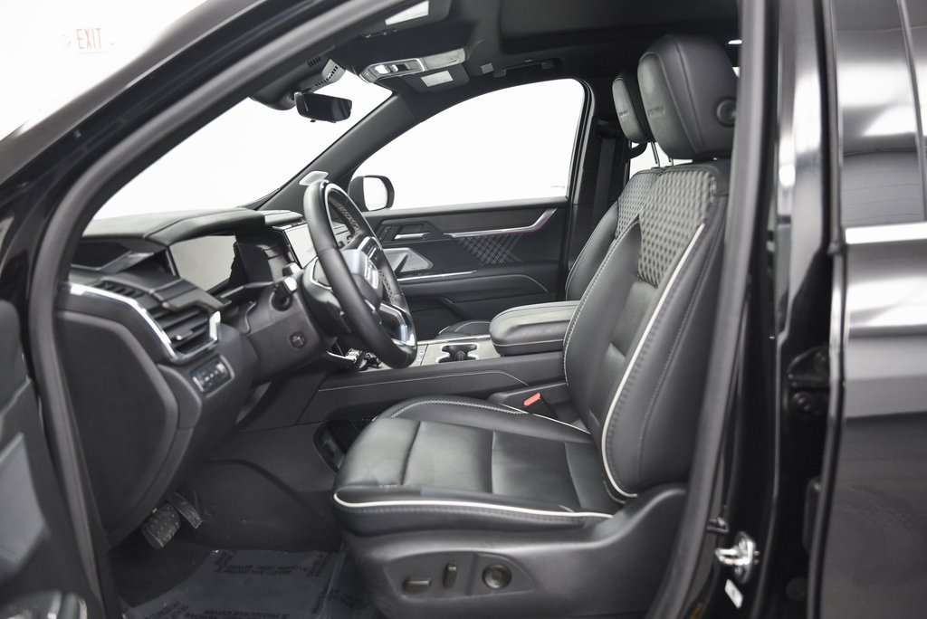 Used 2024 GMC Acadia Denali w/ Super Cruise Package image 10