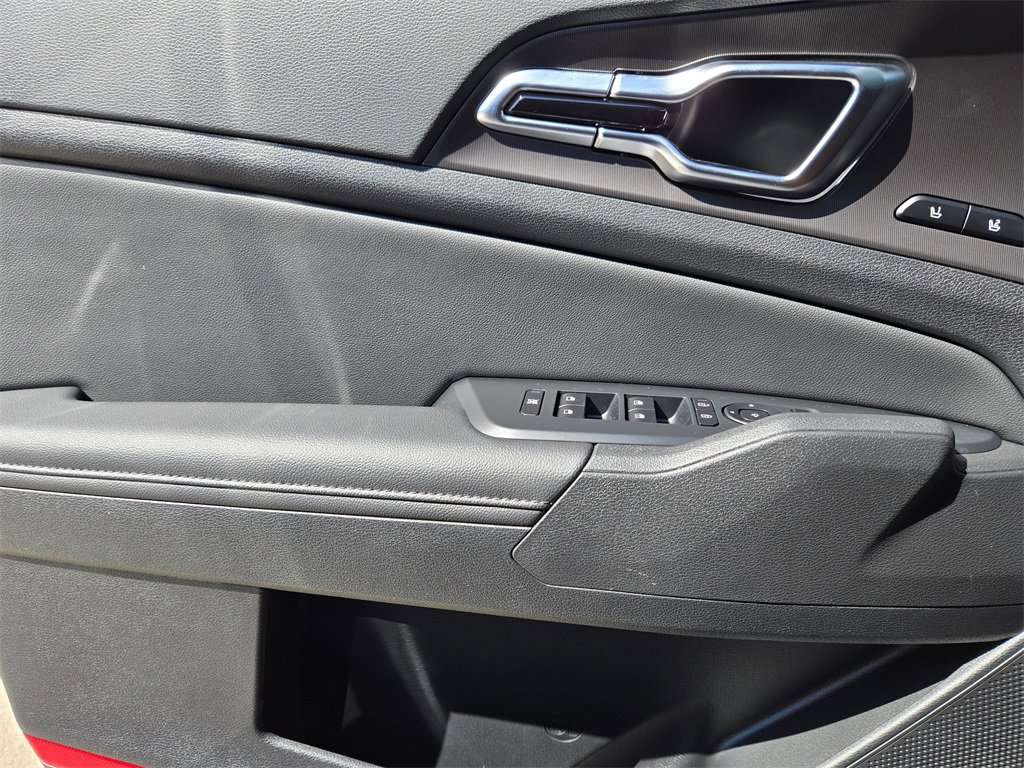 New 2026 Kia Sportage SX image 16