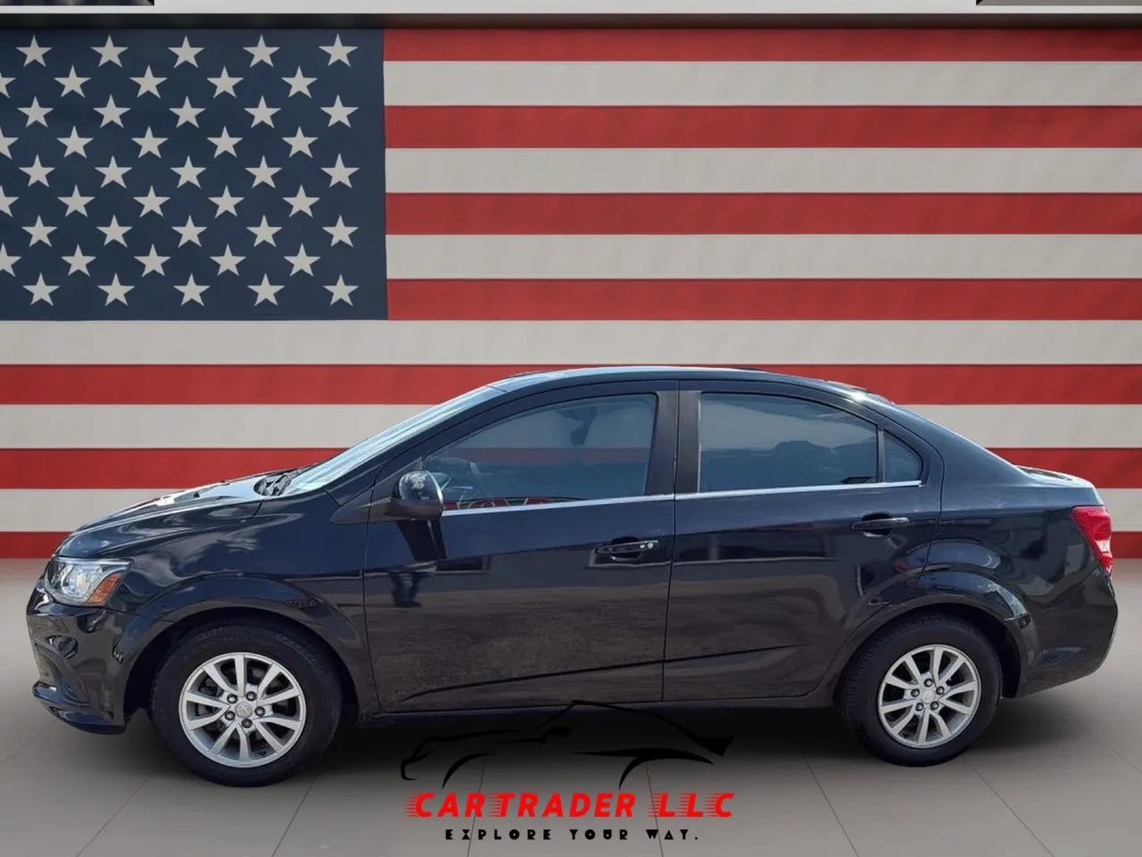 Used 2019 Chevrolet Sonic LT w/ Convenience Package FWD image 2