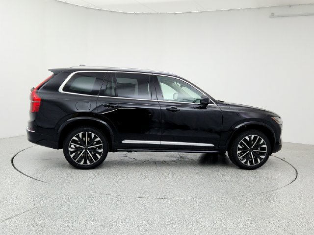 New 2026 Volvo XC90 B6 Plus w/ Protection Package AWD/4WD image 4