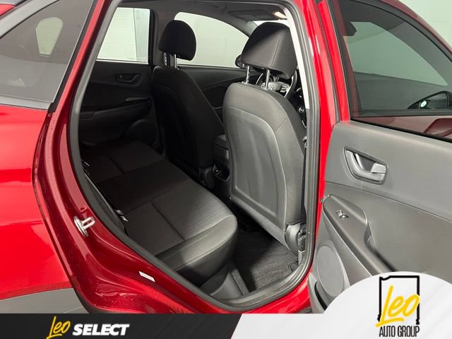Used 2023 Hyundai Kona SEL AWD/4WD image 12