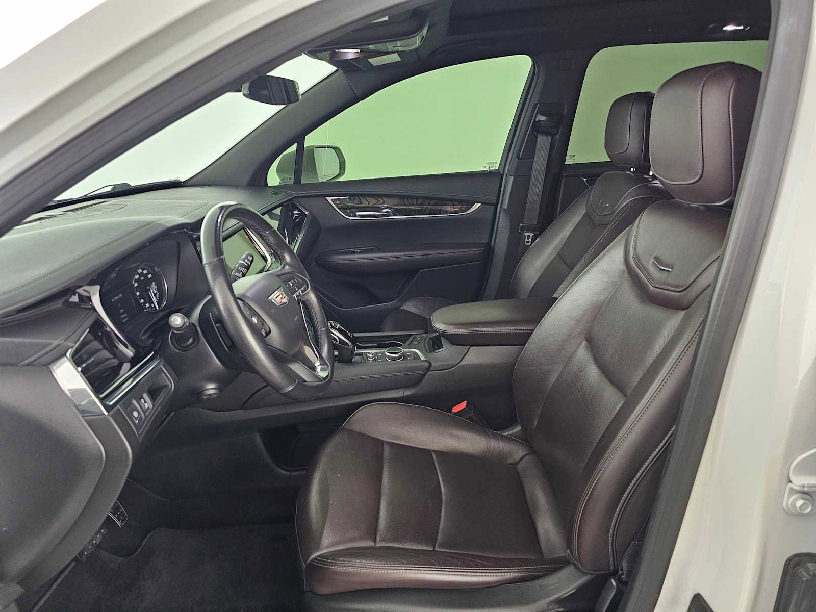Used 2020 Cadillac XT6 Premium Luxury FWD image 22