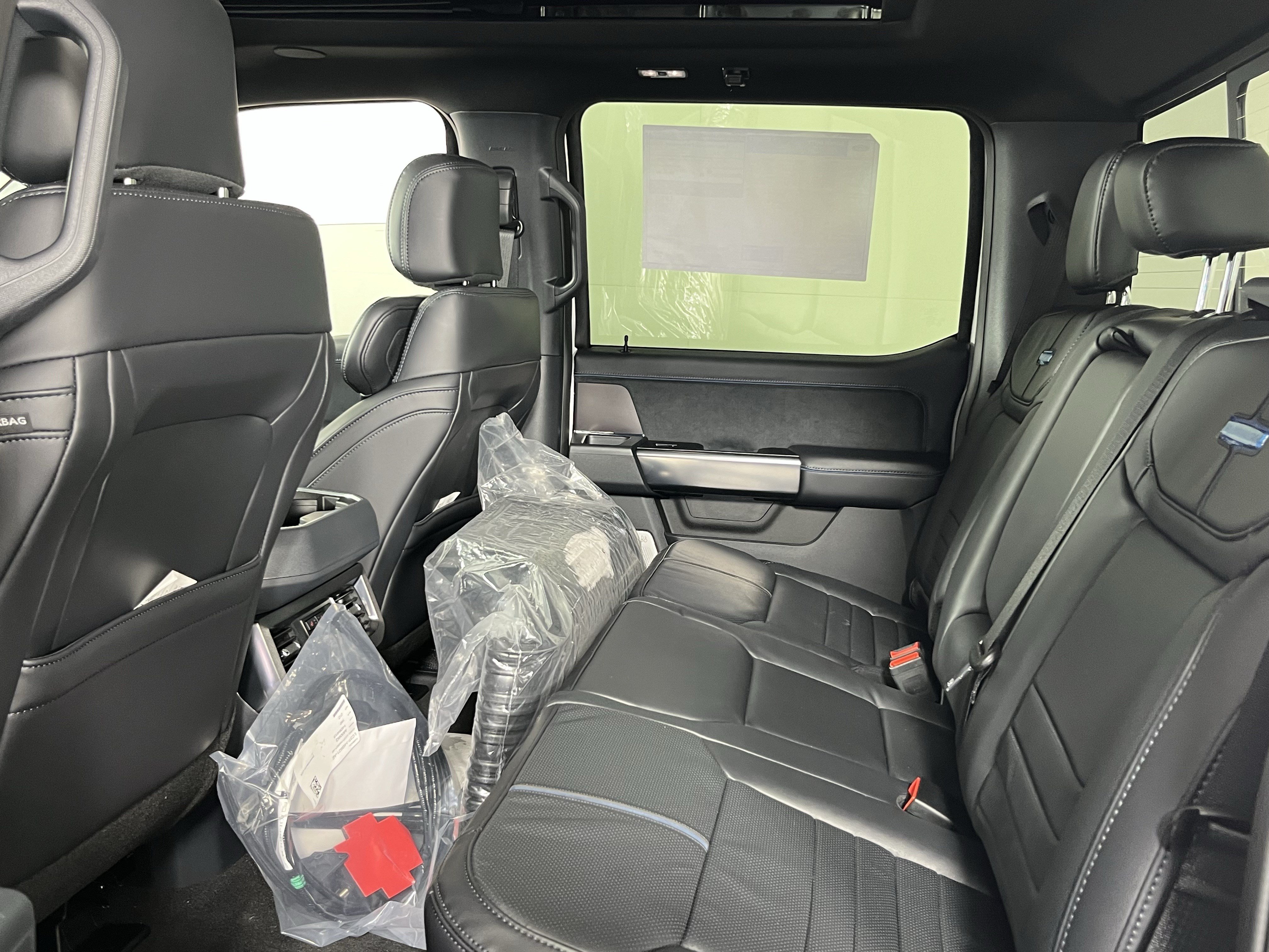 New 2026 Ford F350 Platinum AWD/4WD image 12