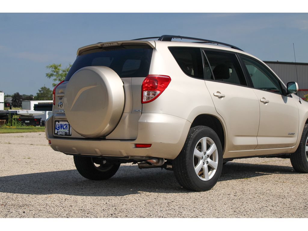 Used 2006 Toyota RAV4 Limited AWD/4WD image 16