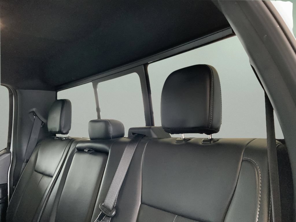 Used 2022 Ford F250 Lariat w/ Lariat Ultimate Package AWD/4WD image 28