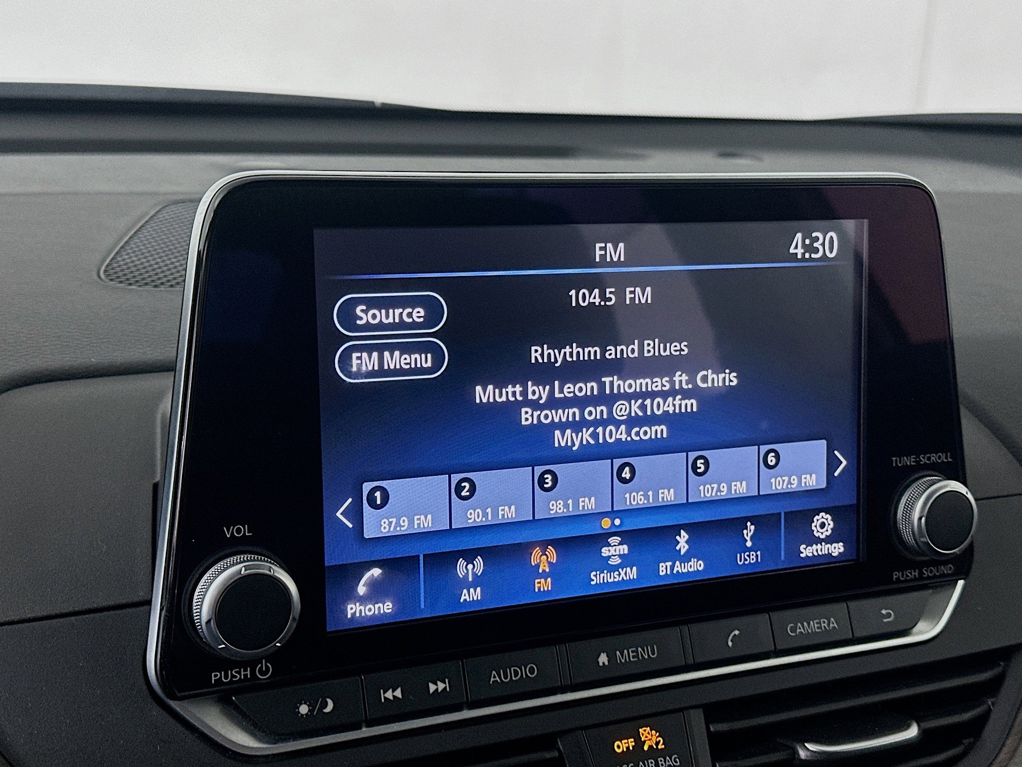 Used 2025 Nissan Altima 2.5 SV image 19