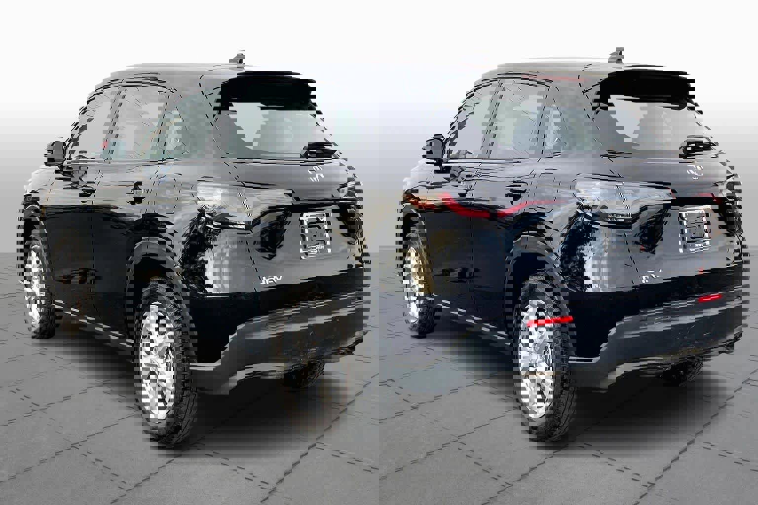 Used 2025 Honda HR-V LX image 12