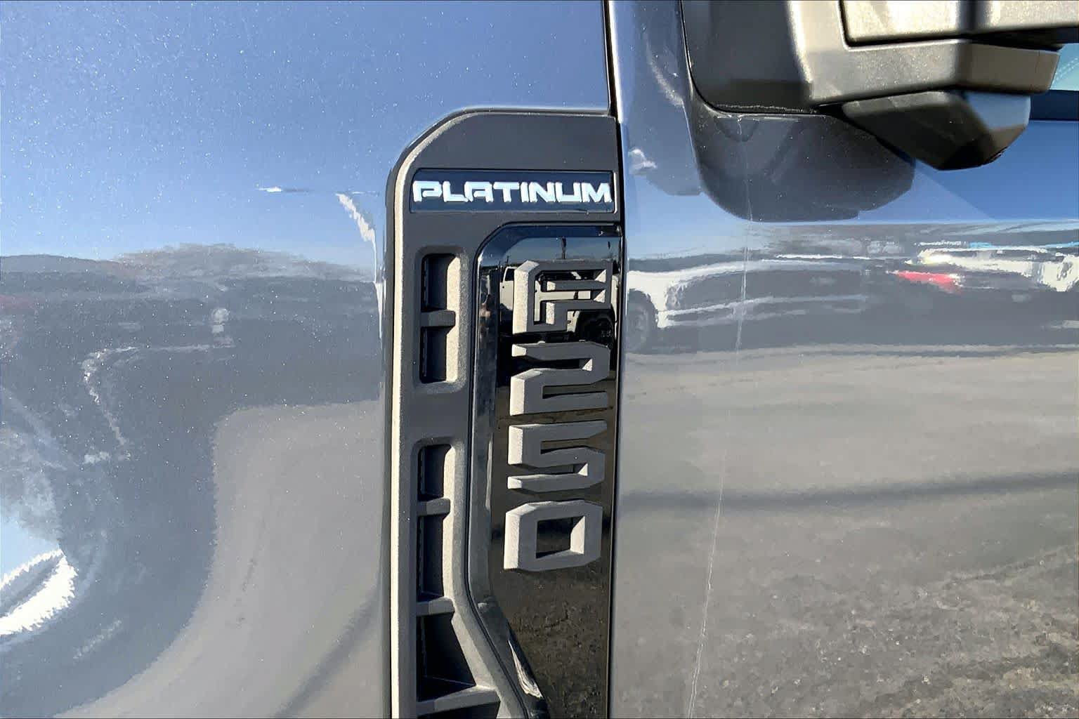 Used 2026 Ford F250 Platinum AWD/4WD image 40