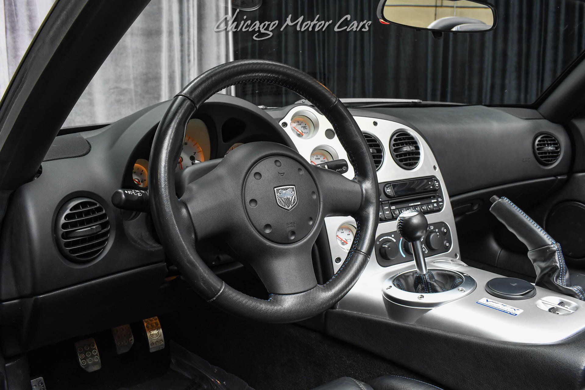 Used 2005 Dodge Viper SRT-10 image 8