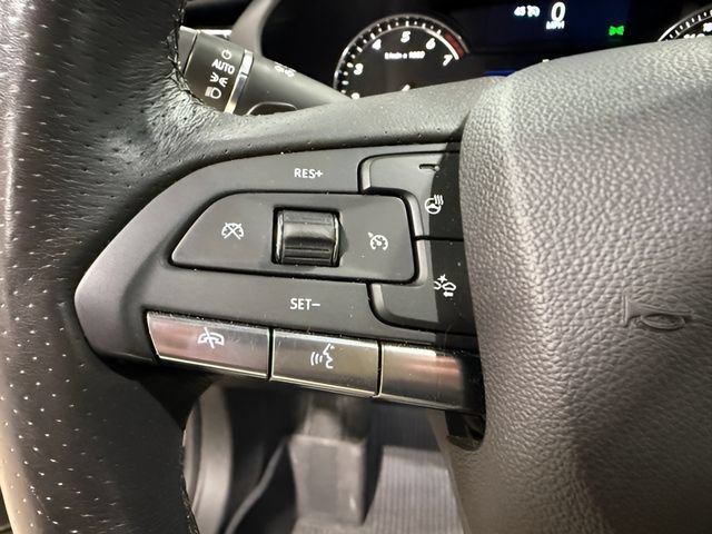 Used 2022 Cadillac XT4 Sport w/ Safety Alert Package AWD/4WD image 13