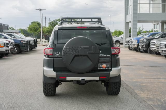 Used 2014 Toyota FJ Cruiser 4WD w/ Upgrade Package image 8