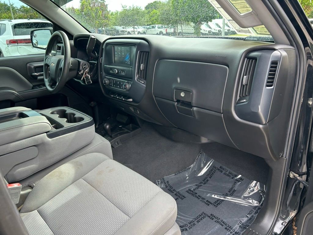 Used 2019 Chevrolet Silverado 1500 Custom w/ Custom Convenience Package AWD/4WD image 36
