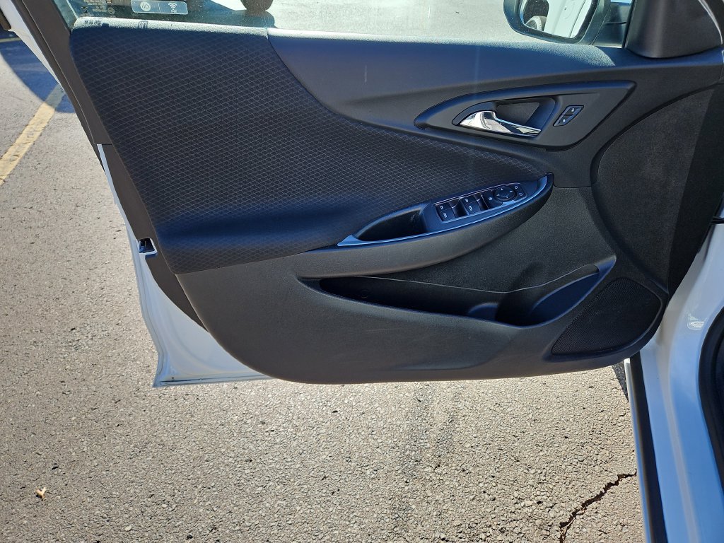 Used 2024 Chevrolet Malibu LT FWD image 23