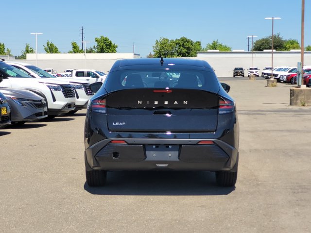 New 2026 Nissan Leaf w/ Protection Package FWD image 5