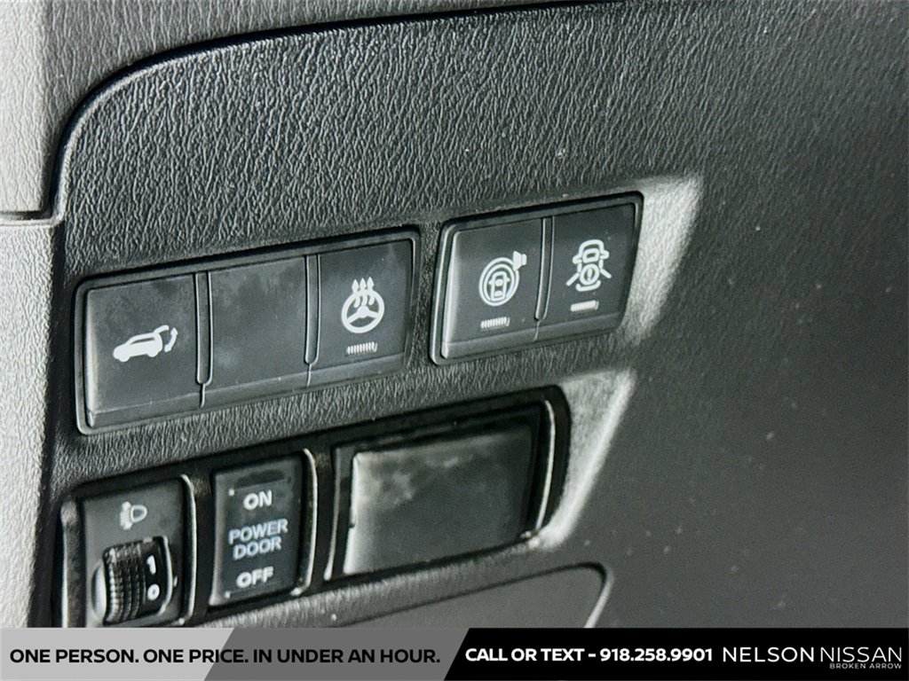 Used 2019 Nissan Armada Platinum w/ Captain's Chairs Package image 10