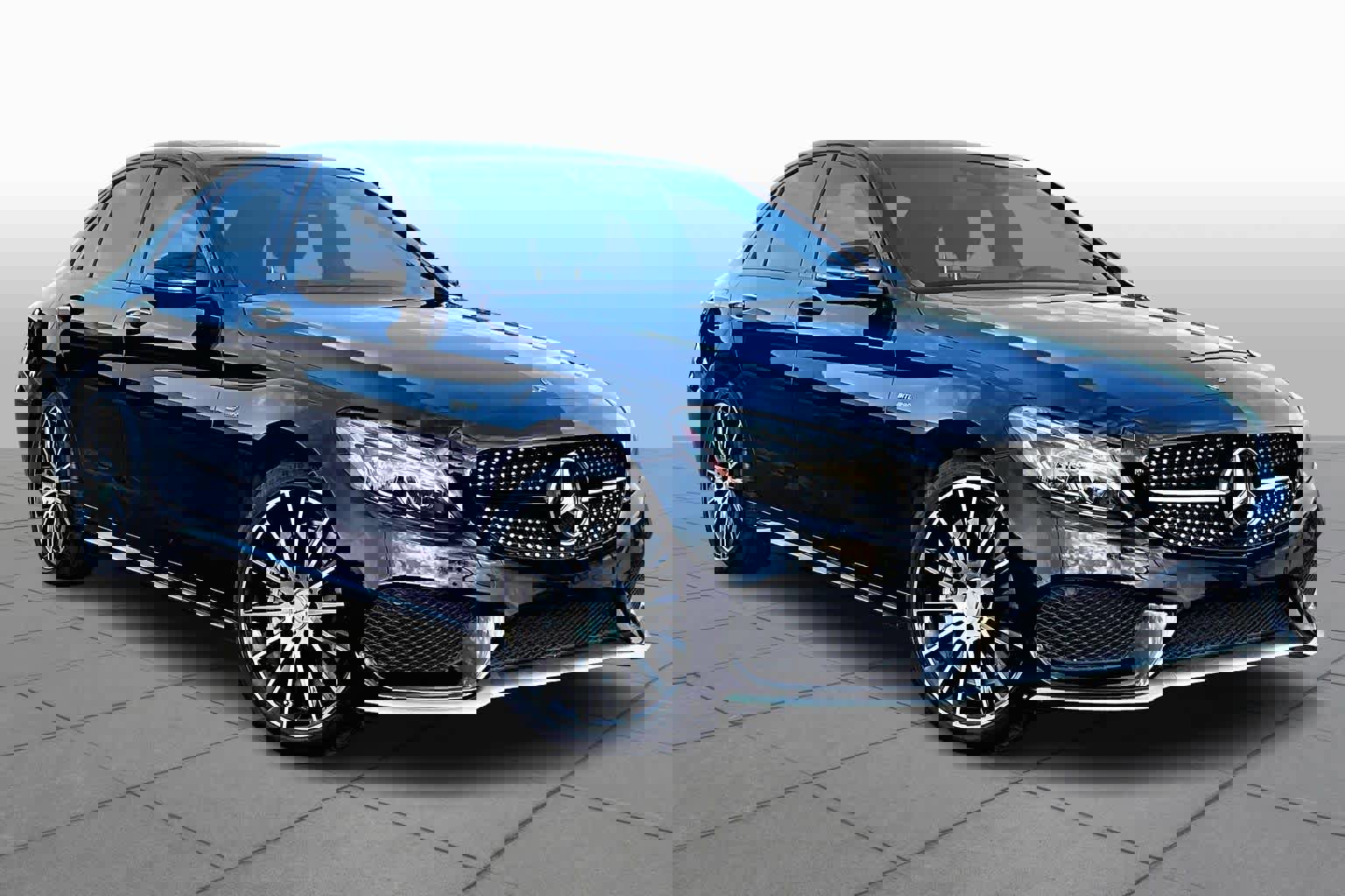 Used 2018 Mercedes-Benz C 43 AMG 4MATIC Sedan image 2