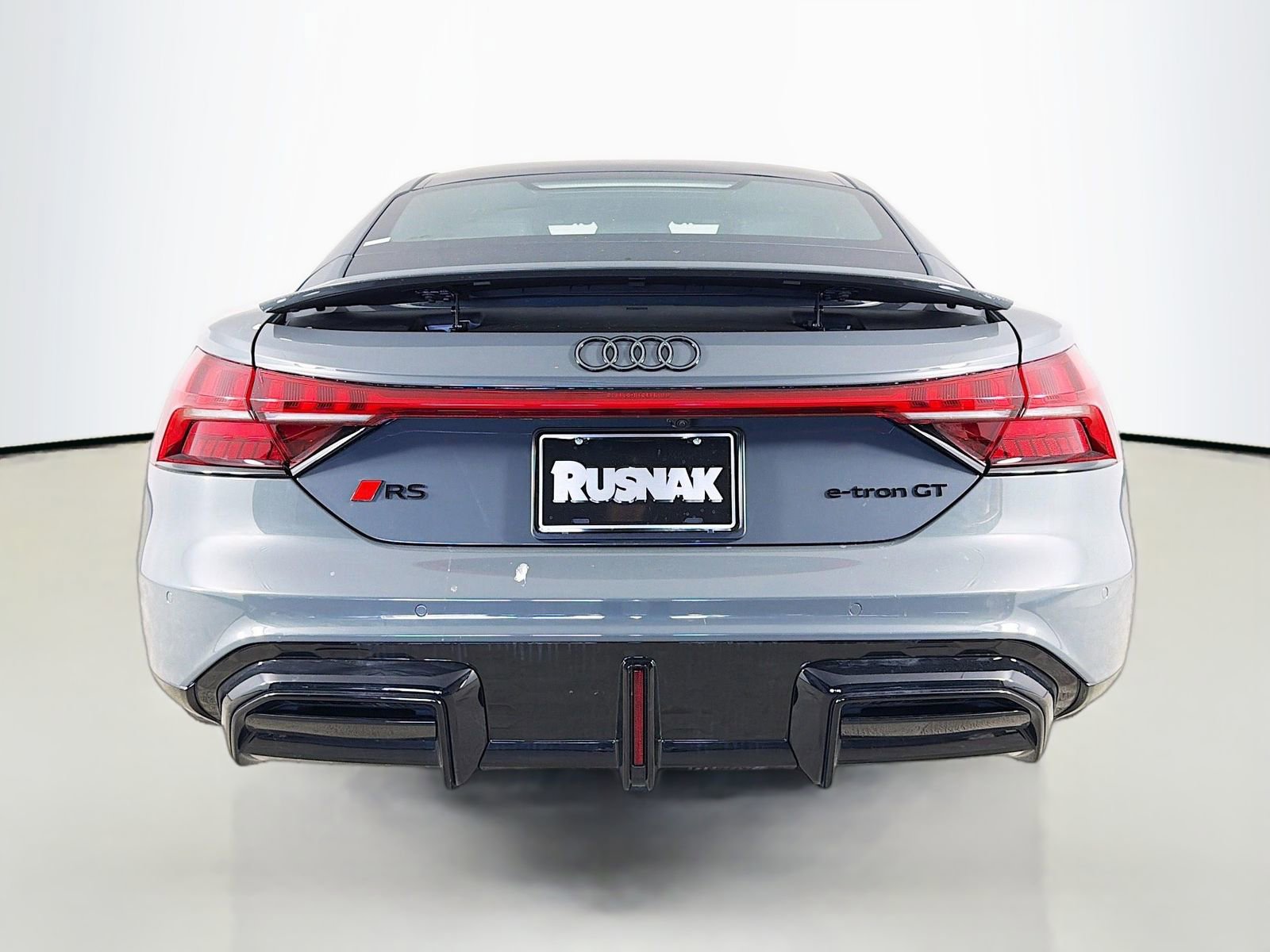 New 2026 Audi RS e-tron GT performance AWD/4WD image 6