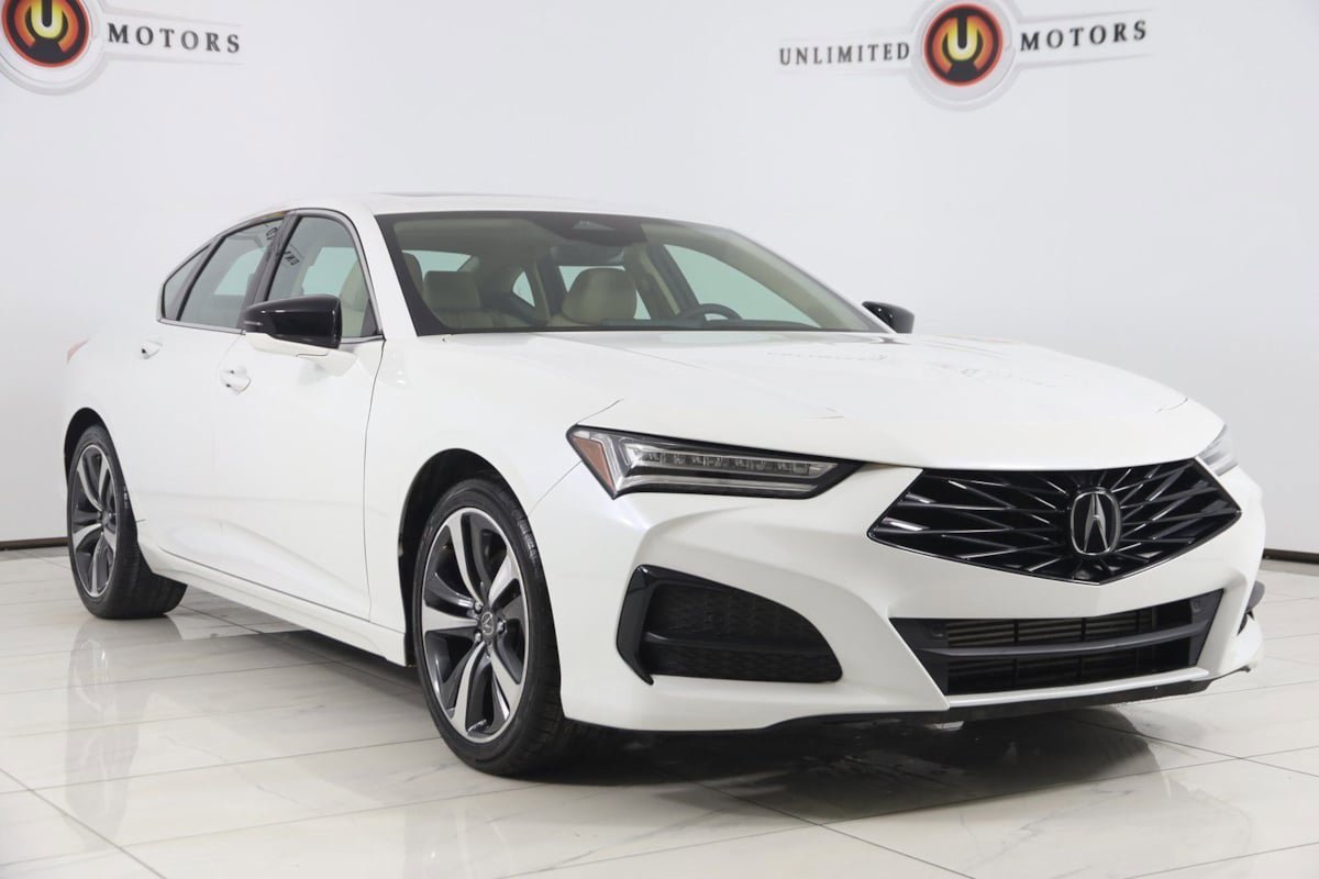 Used 2024 Acura TLX w/ Technology Package FWD image 2
