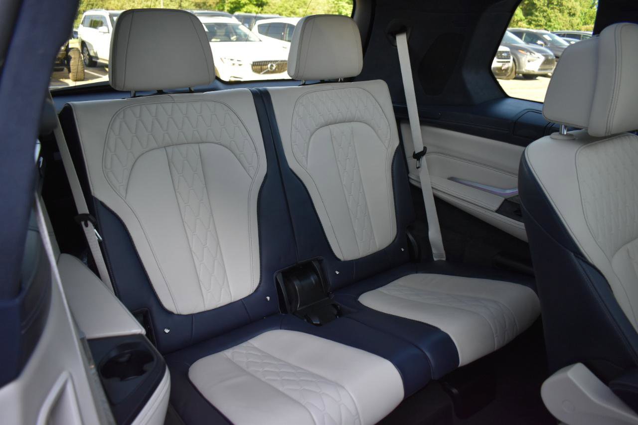 Used 2019 BMW X7 xDrive40i w/ Premium Package AWD/4WD image 33