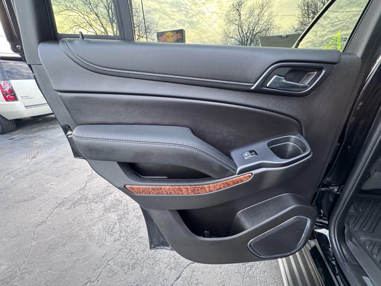 Used 2019 Chevrolet Tahoe Premier image 41