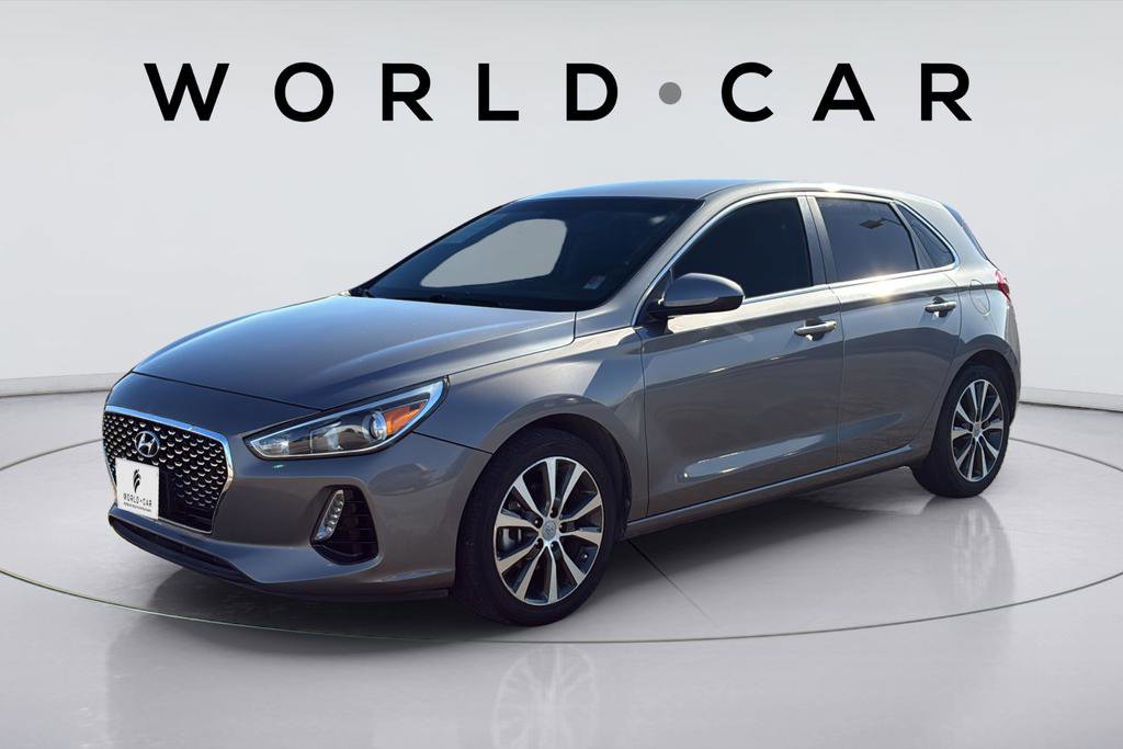 Used 2020 Hyundai Elantra GT image 11