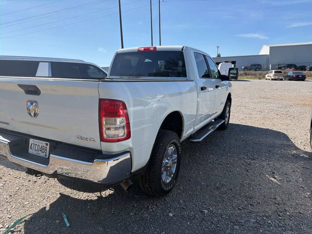 Used 2024 RAM 2500 Big Horn AWD/4WD image 3