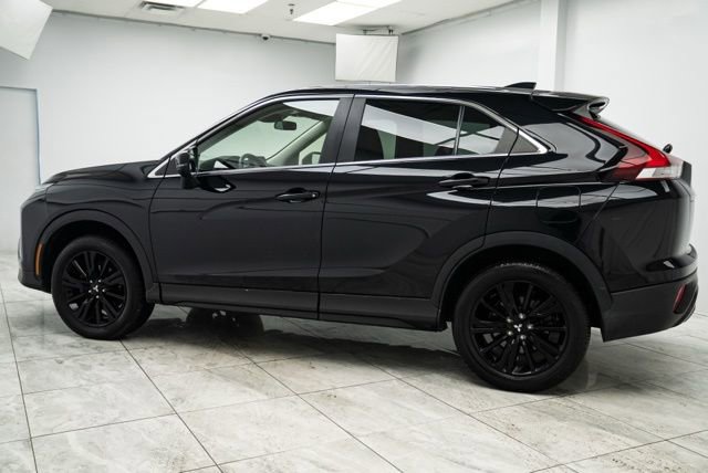 Used 2024 Mitsubishi Eclipse Cross LE image 3