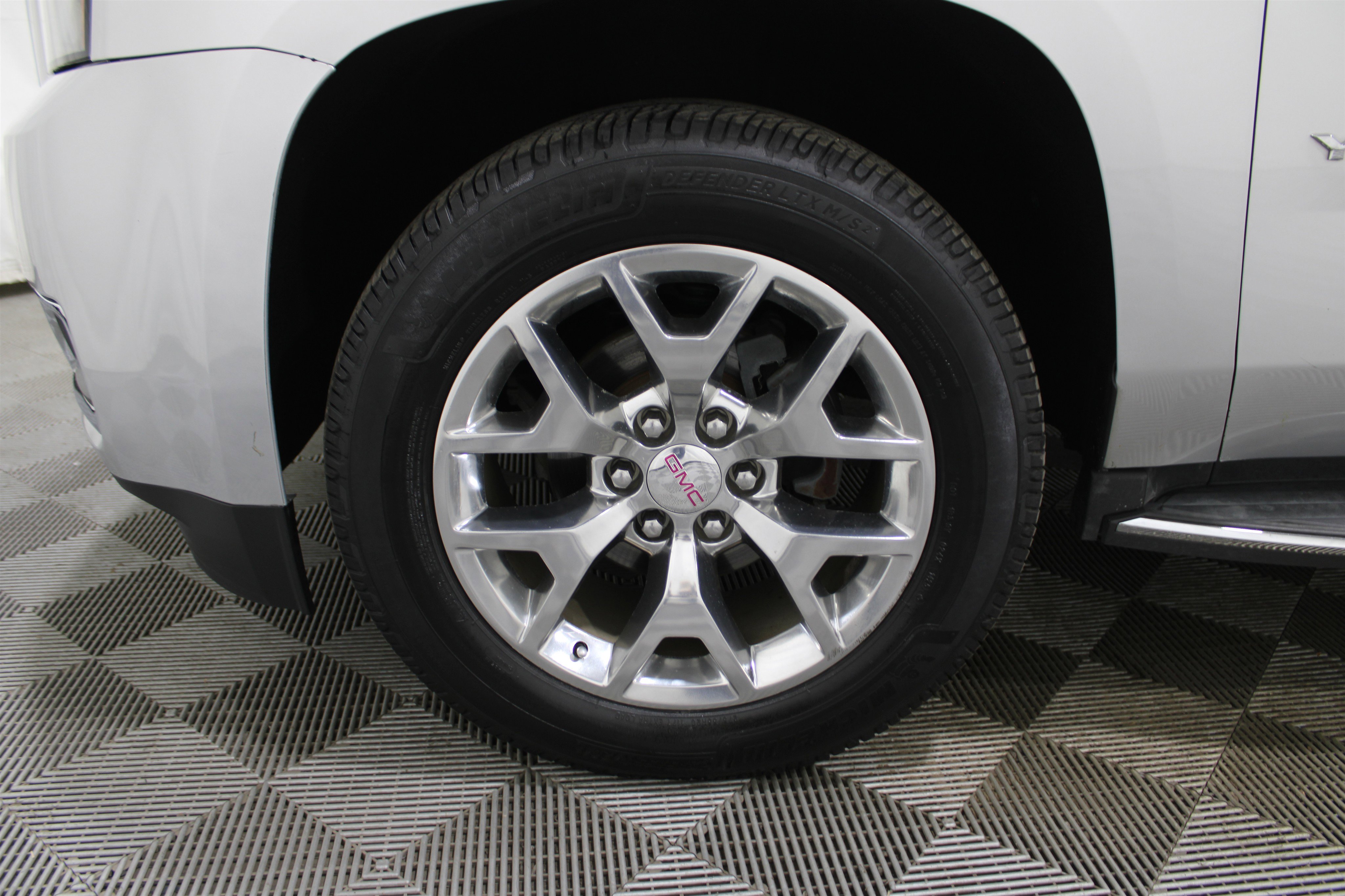 Used 2016 GMC Yukon SLT w/ Open Road Package image 40