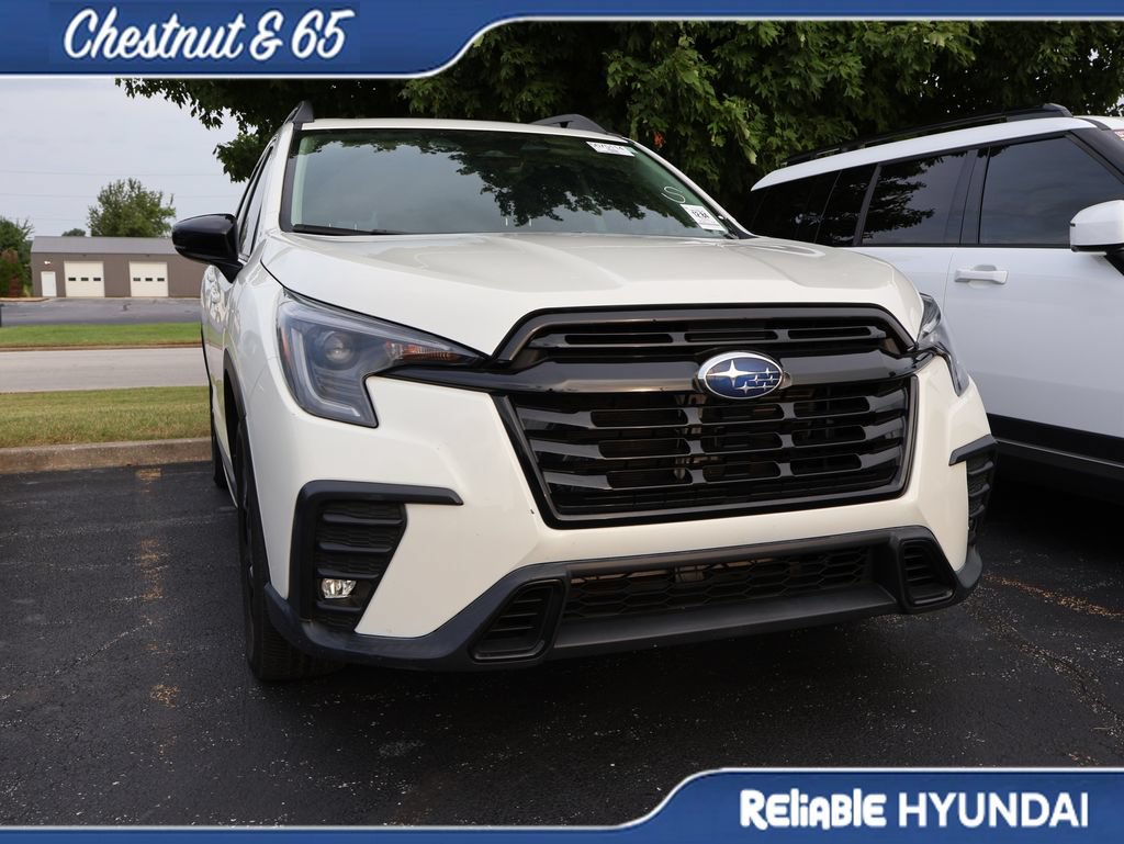 Used 2024 Subaru Ascent Onyx Edition AWD/4WD image 3