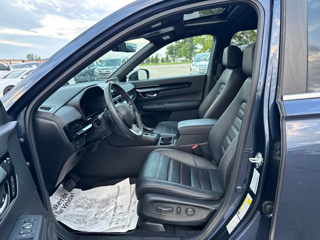 Used 2025 Honda CR-V Sport Touring image 35