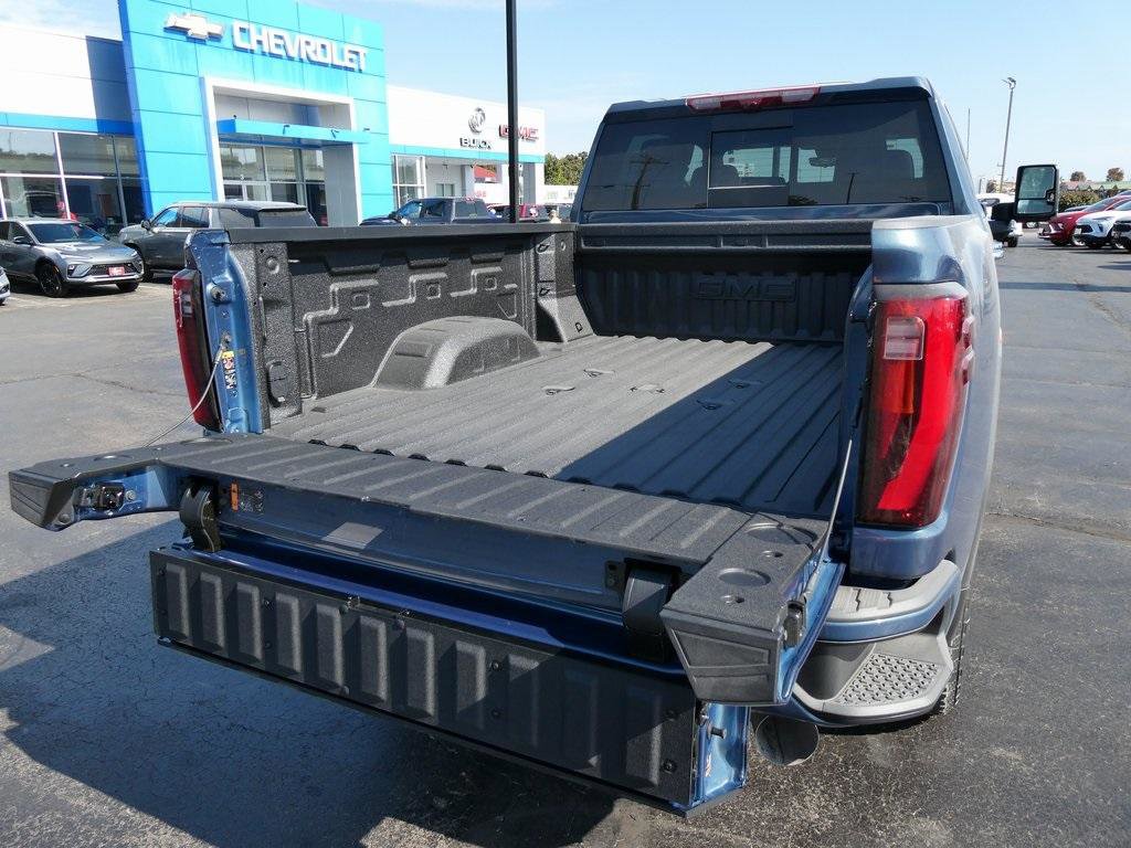 New 2026 GMC Sierra 2500 Denali Ultimate image 9