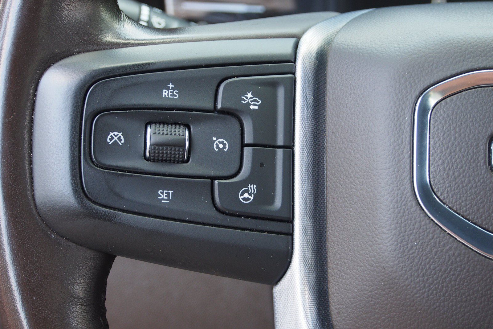 Used 2022 GMC Sierra 3500 SLE w/ SLE Convenience Package AWD/4WD image 20