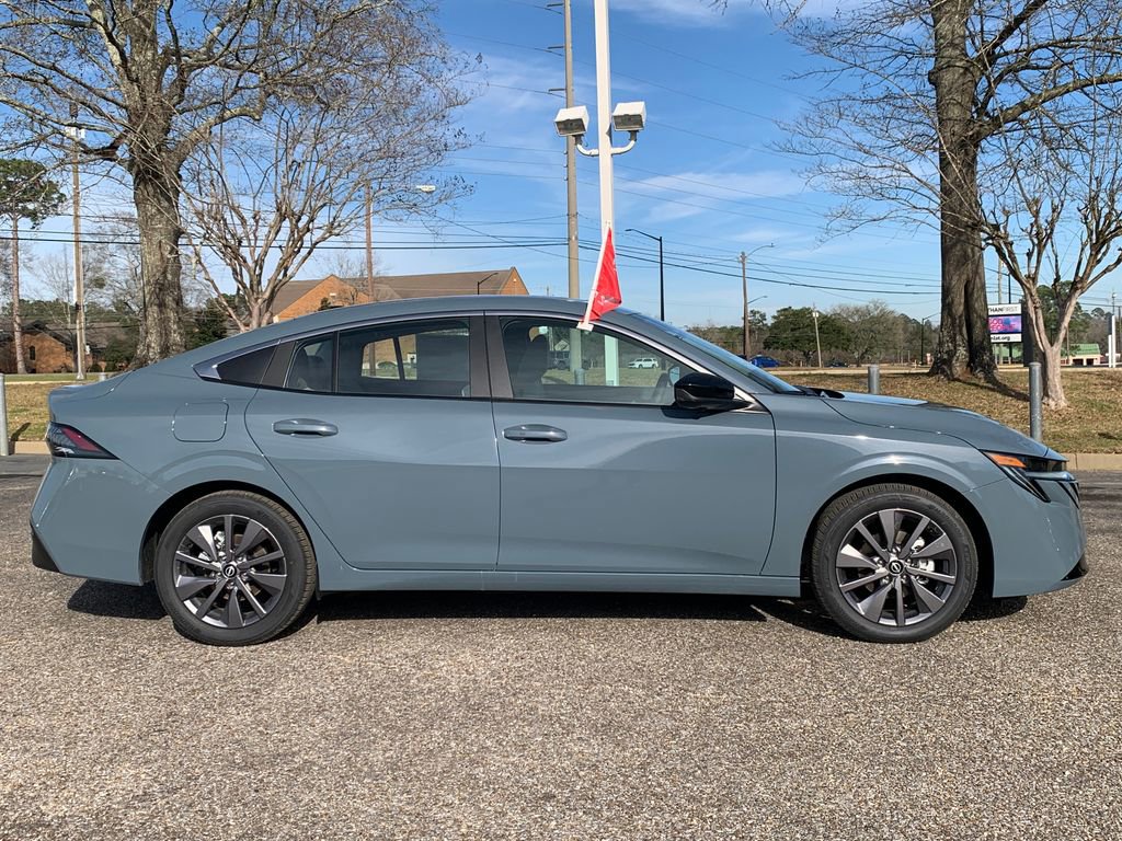 New 2026 Nissan Sentra SL w/ Floor Mat Package image 2